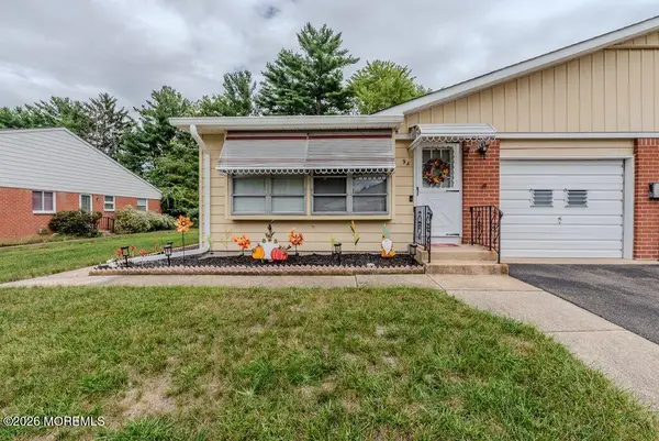 9 A Homestead Drive, Whiting, NJ 08759