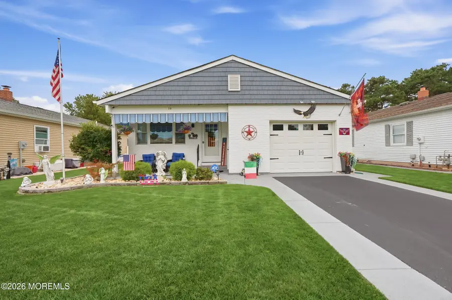 39 Chesterfield Lane, Toms River, NJ 08757 - #2