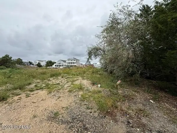 48 Raritan Drive, Little Egg Harbor, NJ 08087