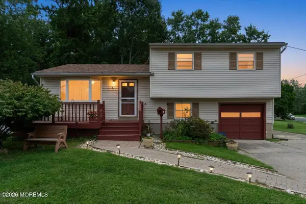 910 Interlaken Avenue, Ocean Twp, NJ 07712