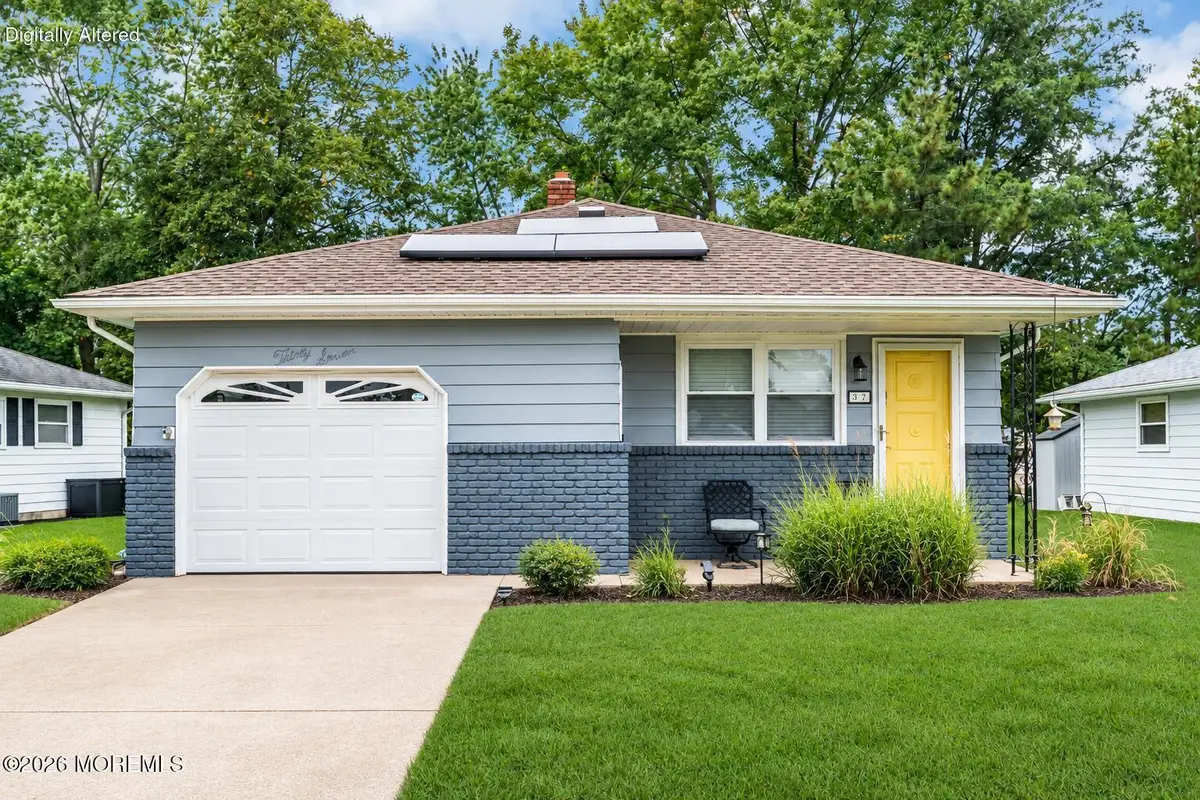 37 Scarborough Place, Toms River, NJ 08757 - #1