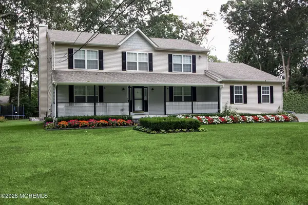 25 Shenandoah Avenue, Manchester, NJ 08759