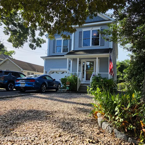 230 Elizabeth Avenue, Toms River, NJ 08753