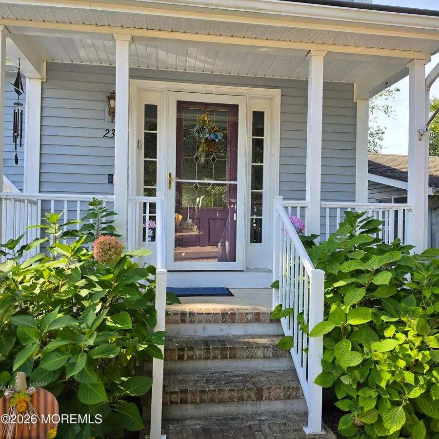 230 Elizabeth Avenue, Toms River, NJ 08753 - #3
