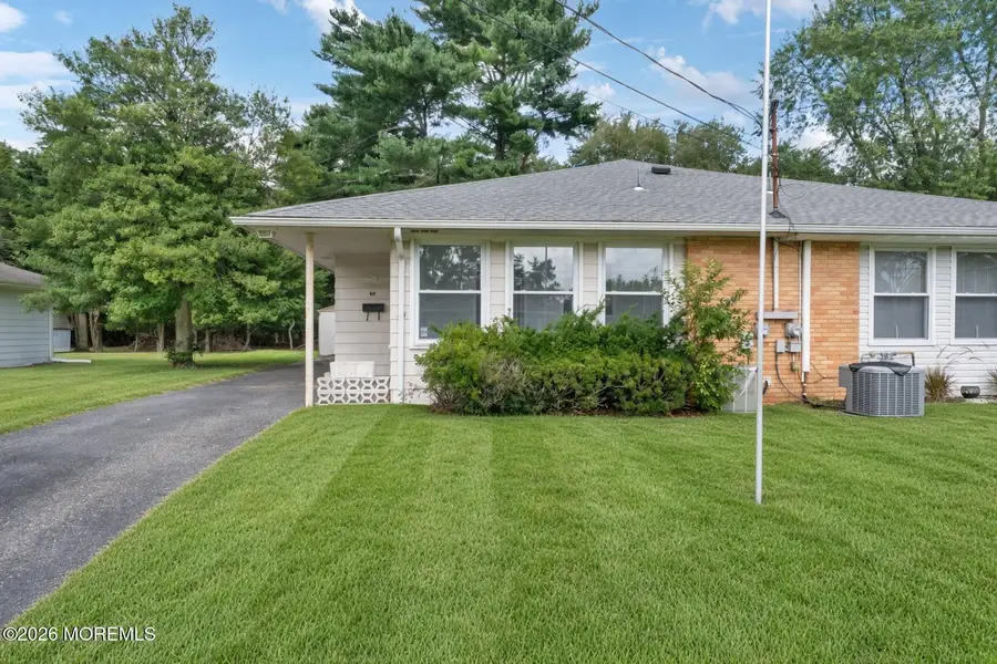 48 Berkshire Court, Toms River, NJ 08753 - #2
