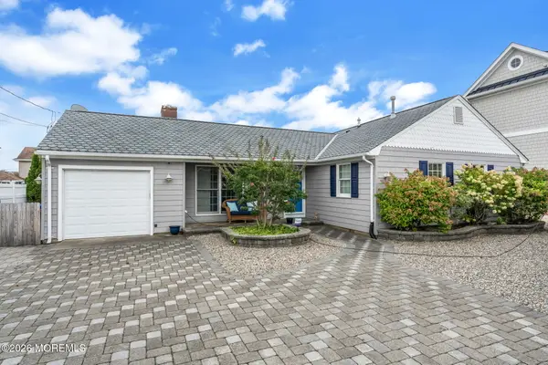 323 Bay Lane, Mantoloking, NJ 08738