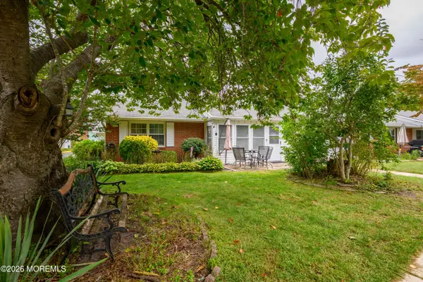 45A Cambridge Court, Lakewood, NJ 08701