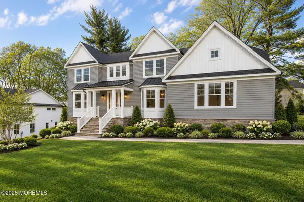 3 Barrington Court, Holmdel, NJ 07733
