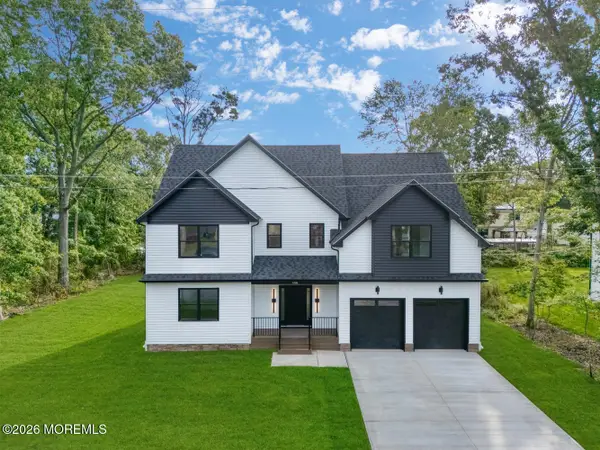 327 Arlington Avenue, Bayville, NJ 08721