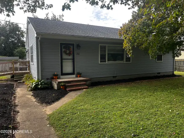 35 Wood Avenue, Port Monmouth, NJ 07758