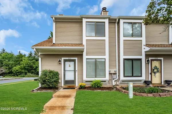 101 Sandra Place #101, Brick, NJ 08724