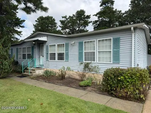 302 Kenwood Court, Whiting, NJ 08759 - #1