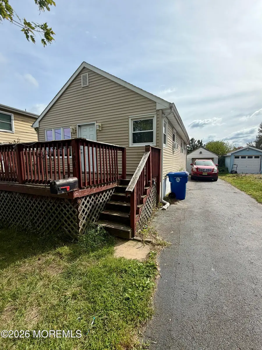 124 Burlington Avenue, Leonardo, NJ 07737 - #2