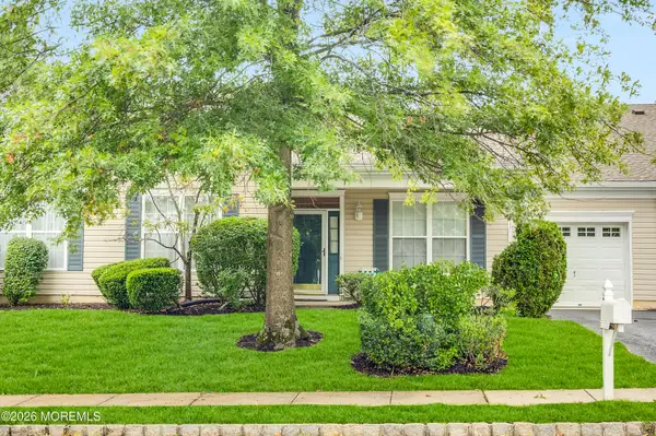 2 Silverside Road, Lakewood, NJ 08701