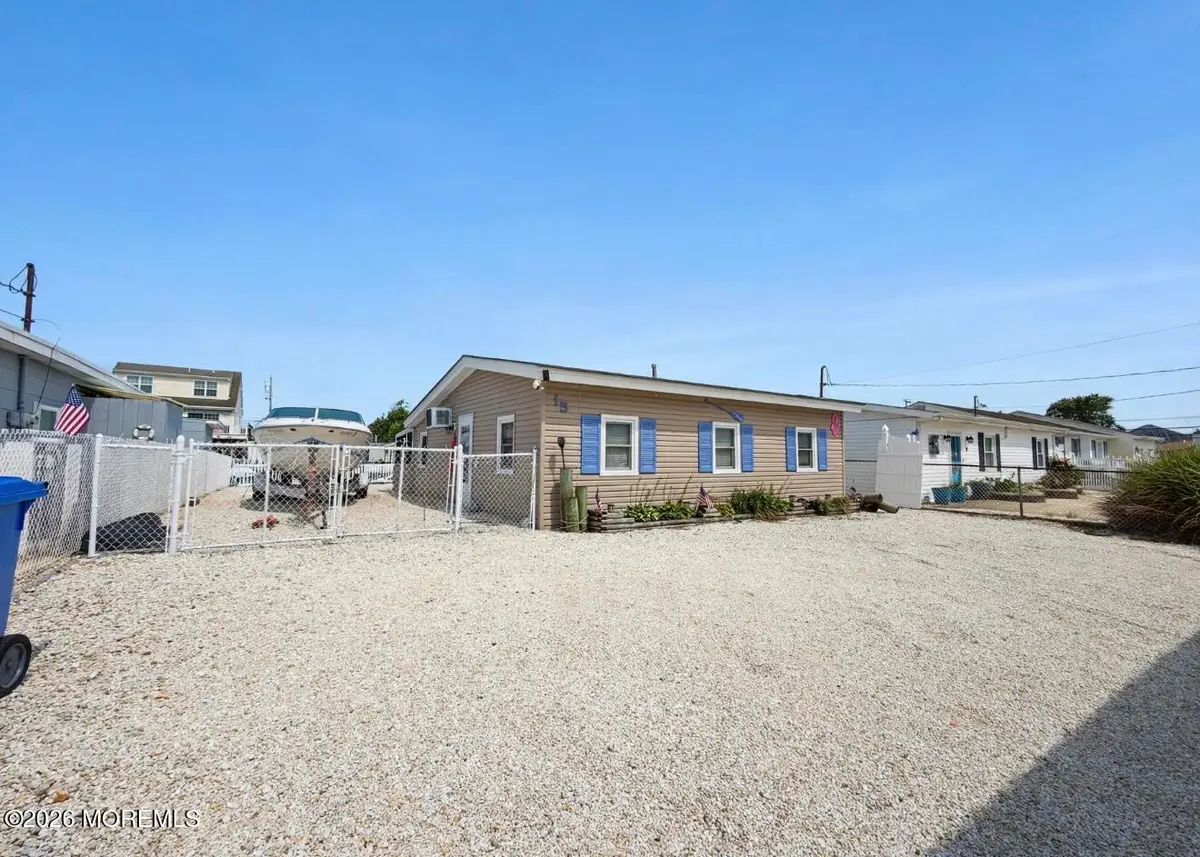 15 Beverly Lane, Manahawkin, NJ 08050 - #1