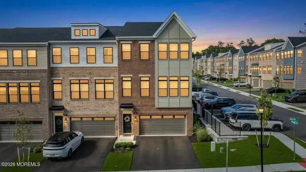 38 Waller Drive, Middletown, NJ 07748