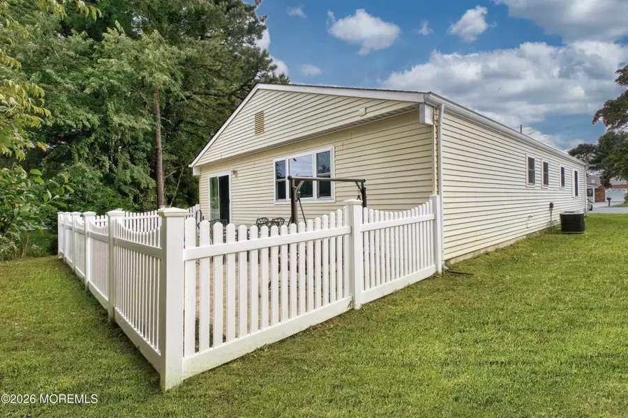 18 Maison Way, Toms River, NJ 08757 - #2