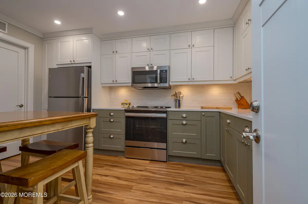867 B Liverpool Circle, Manchester, NJ 08759 - #1