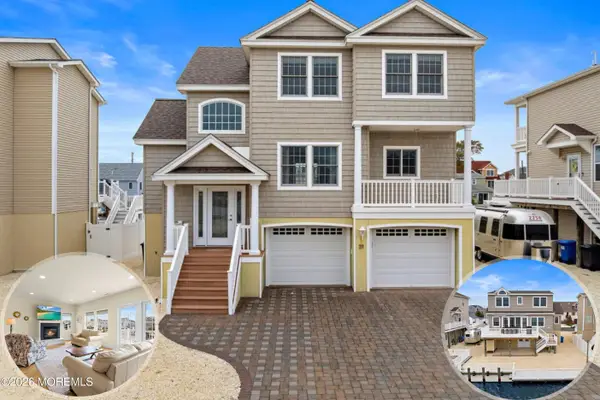 27 Joshua Drive, Manahawkin, NJ 08050