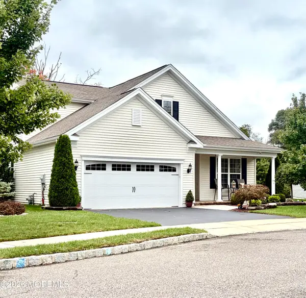 25 Mason Drive, Jackson, NJ 08527