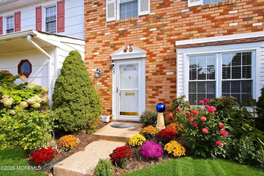 17 Kingsley Way, Freehold, NJ 07728 - #2