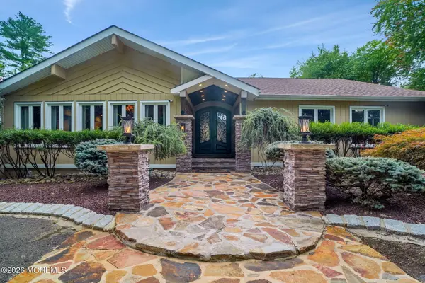 99 Cypress Neck Road, Lincroft, NJ 07738