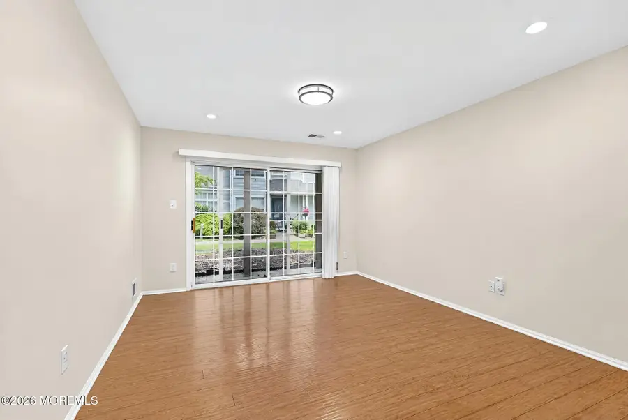 407 Hampton Court, Manalapan, NJ 07726 - #3