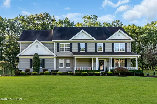 15 Greenwich Drive, Jackson, NJ 08527