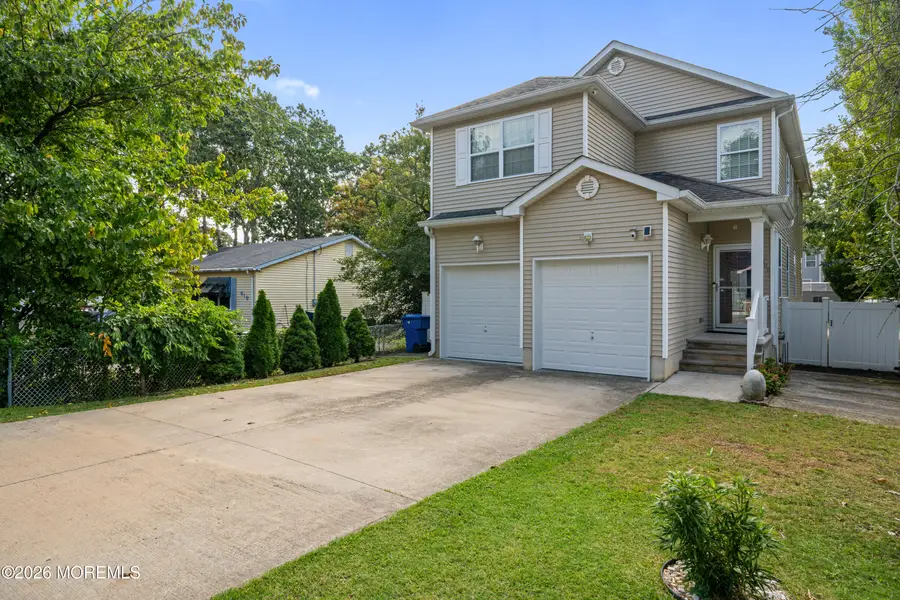 606 Barnegat Avenue, Toms River, NJ 08755 - #3