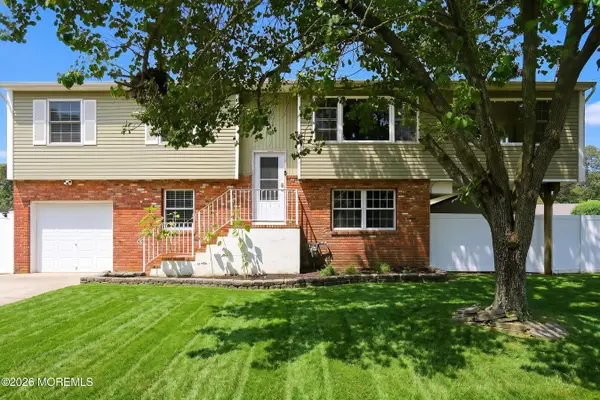 242 Point Pleasant Avenue, Bayville, NJ 08721