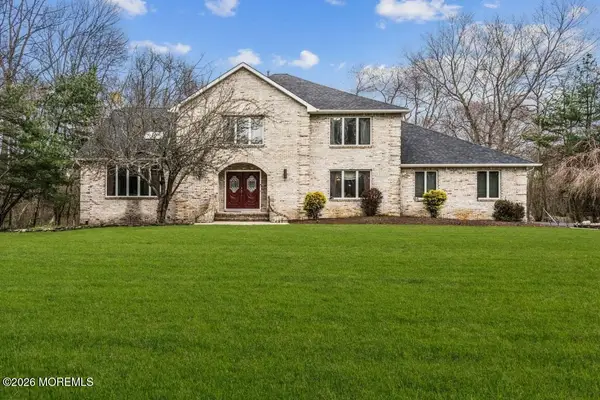 3 Shira Lane, Manalapan, NJ 07726