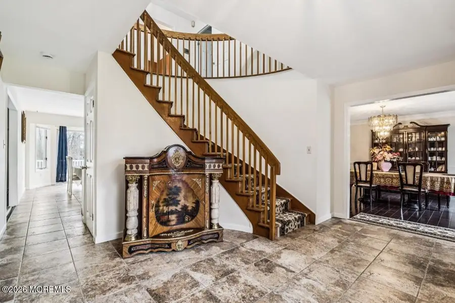 3 Shira Lane, Manalapan, NJ 07726 - #2