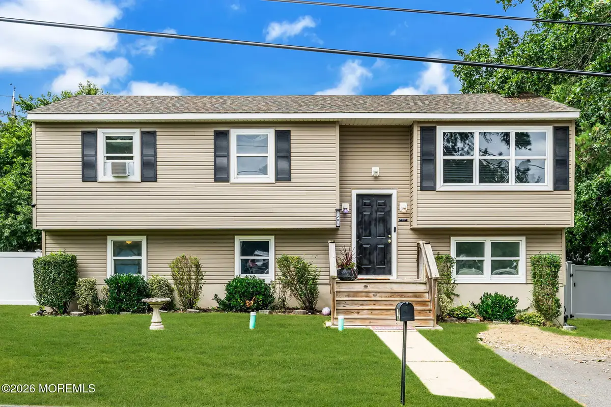 1201 Middlesex Street, Toms River, NJ 08757 - #1