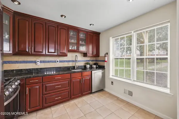 2202 Timber Ridge Court #2202, Parlin, NJ 08859