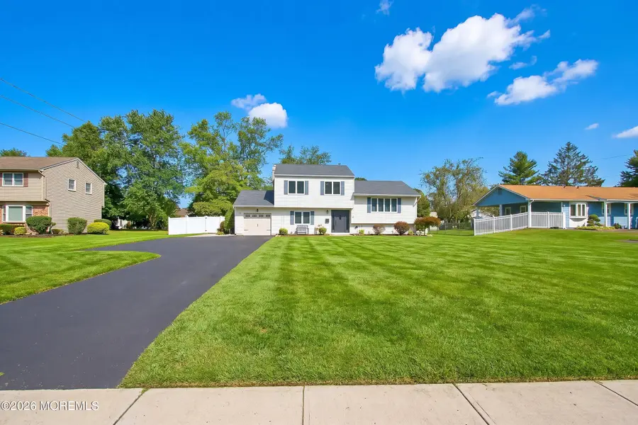 11 Stratford Drive, Manalapan, NJ 07726 - #2