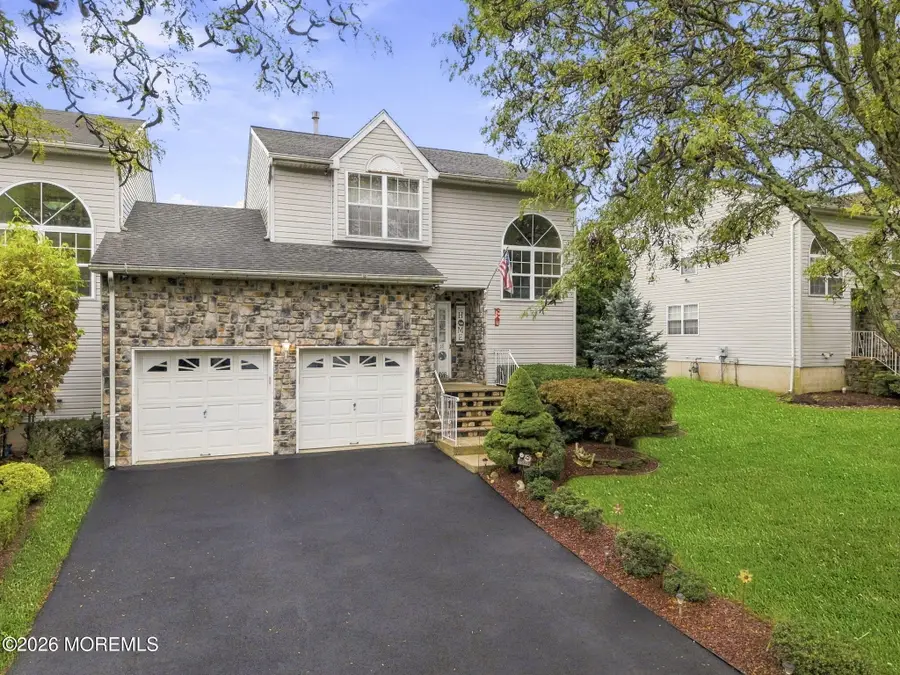 39 Hummingbird Court, Marlboro, NJ 07746 - #2
