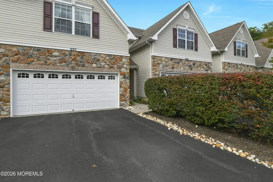 227 Concord Place, Pennington, NJ 08534 - #2