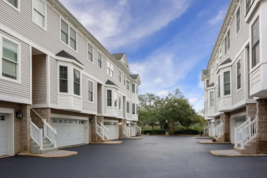 607 Park Avenue, Port Monmouth, NJ 07758 - #2