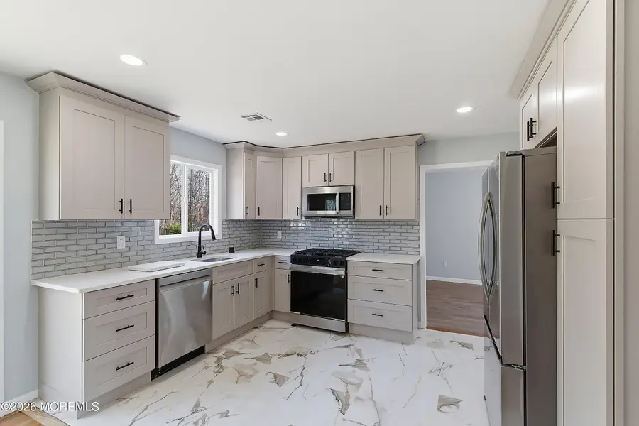 39 Blue Jay Drive, Toms River, NJ 08755 - #3