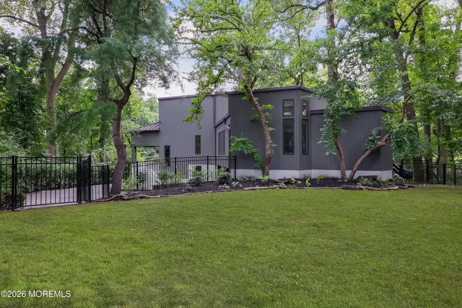 2 Fox Hunt Road, Holmdel, NJ 07733 - #3