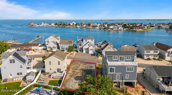 3261 Windsor Avenue, Toms River, NJ 08753