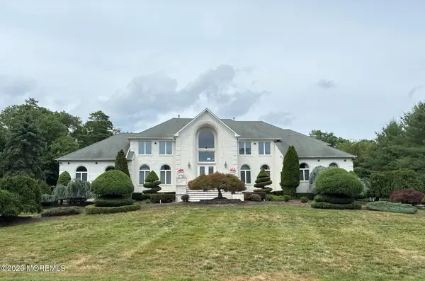 12 Black Walnut Way, Marlboro, NJ 07746
