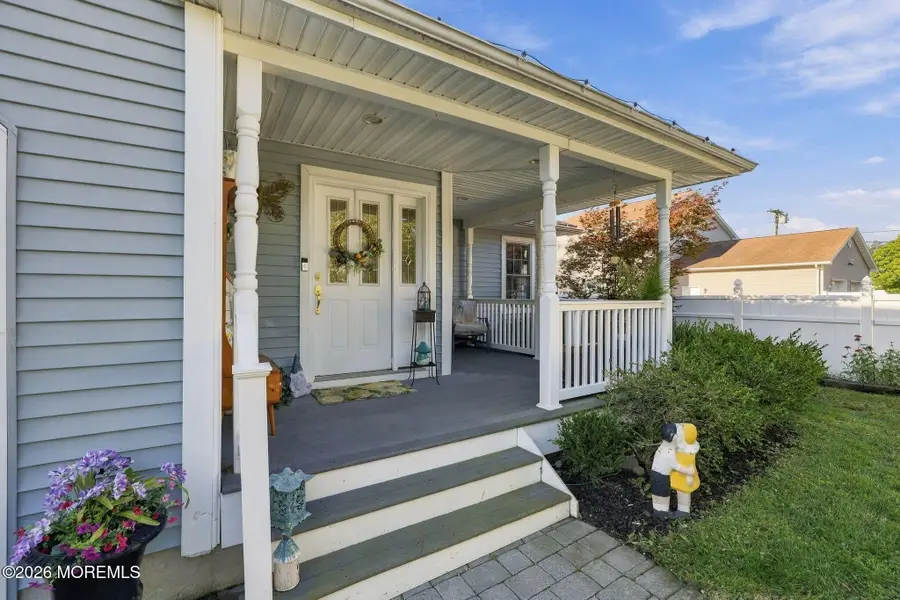 2 Lester Place, North Middletown, NJ 07748 - #3