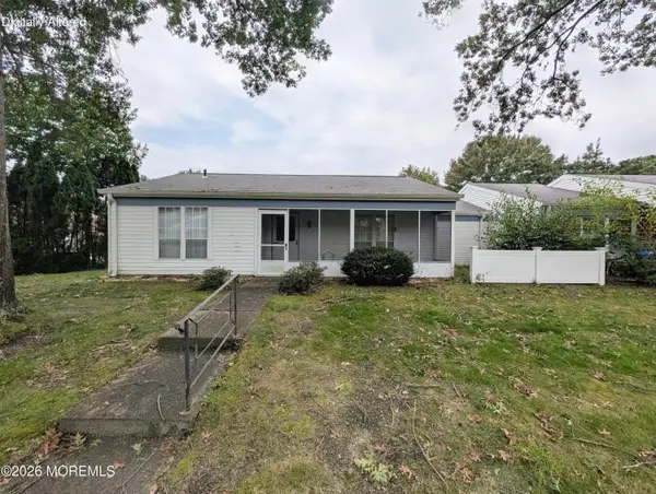 667A Farrington Court, Manchester, NJ 08759