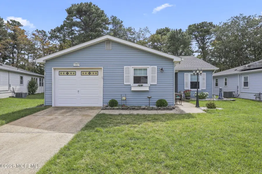 16 Tudor Court, Brick, NJ 08723 - #3
