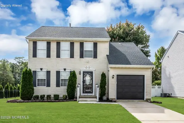 2 Patriot Walk, Egg Harbor Twp, NJ 08234