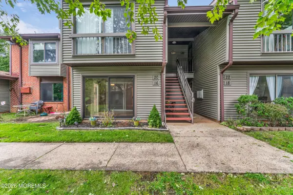 16 Medford Court, Red Bank, NJ 07701