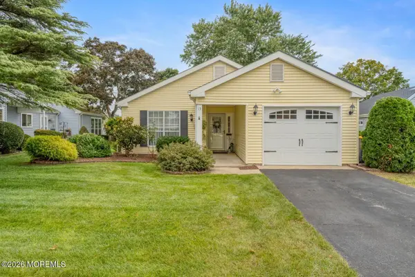 13 Turnbridge Row, Manchester, NJ 08759