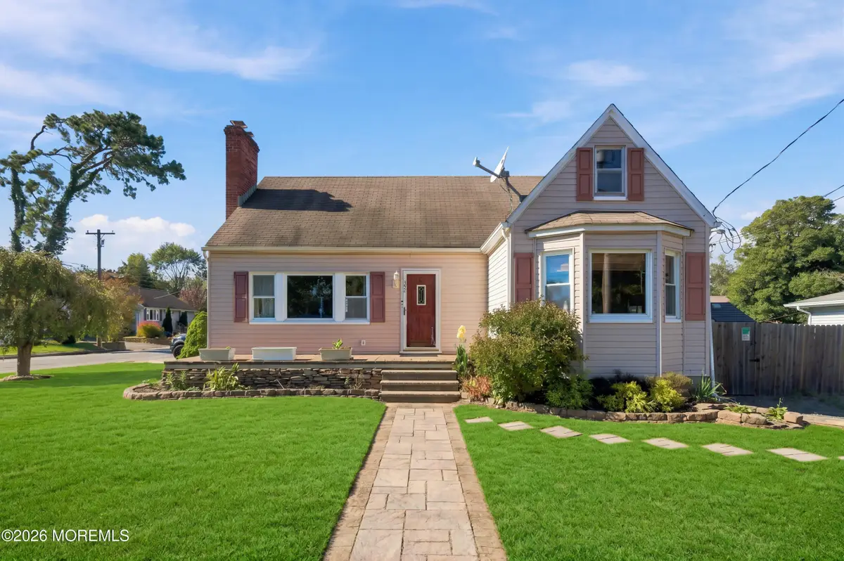 352 Anchor Avenue, Beachwood, NJ 08722 - #1
