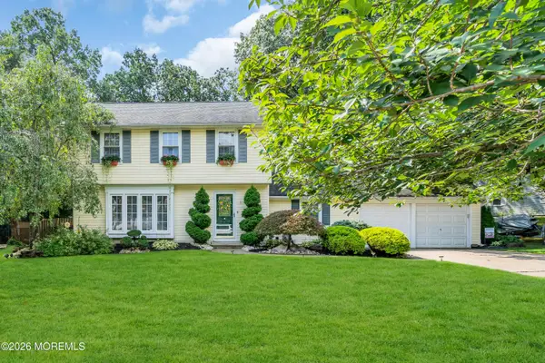 11 Dunbarton Road, Jackson, NJ 08527